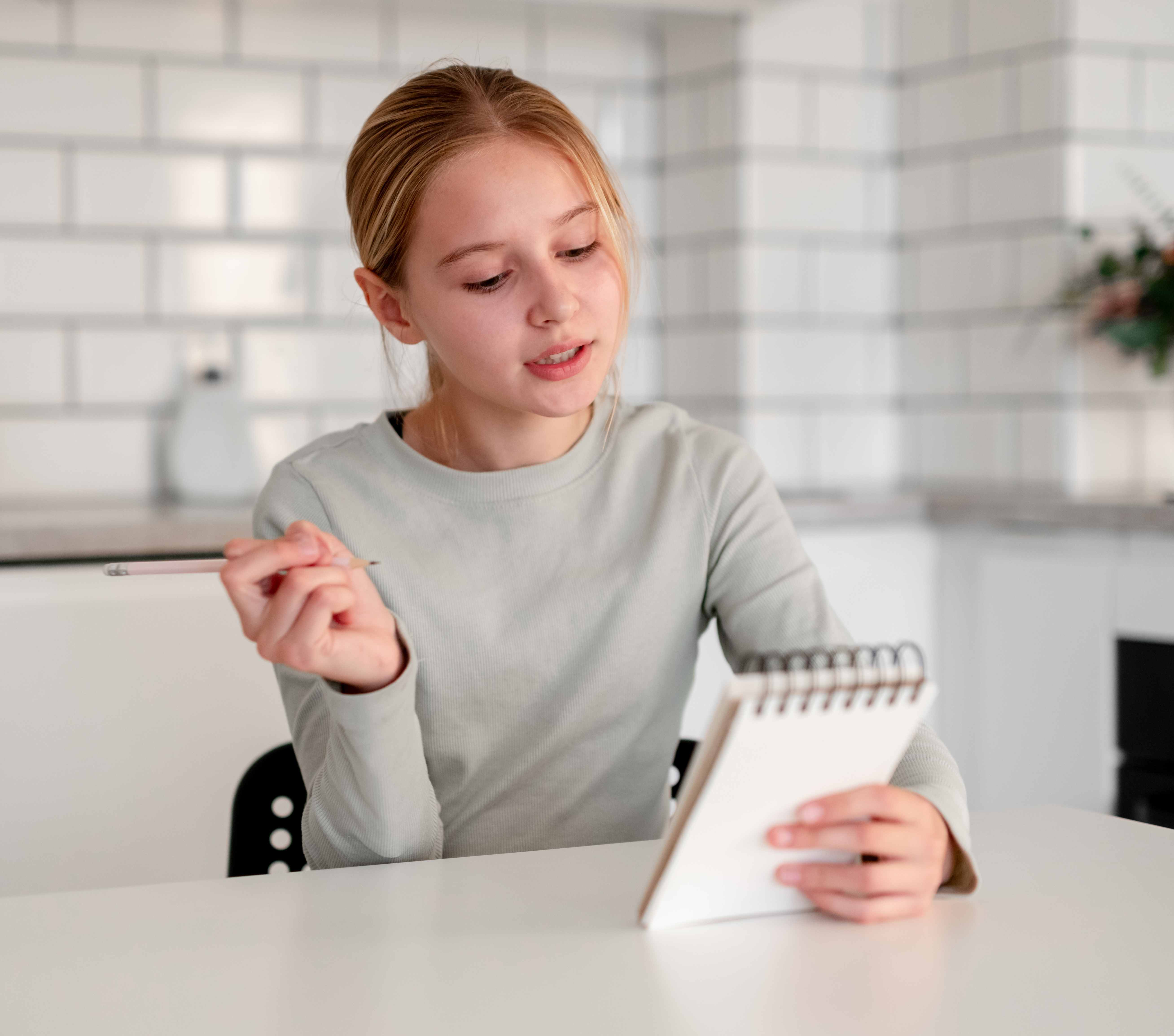 Чек-лист: Ежедневные практики осознанности, которые можно выполнять за 5 минут