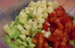 Авокадо рецепты приготовления салатов с яйцами и сыром